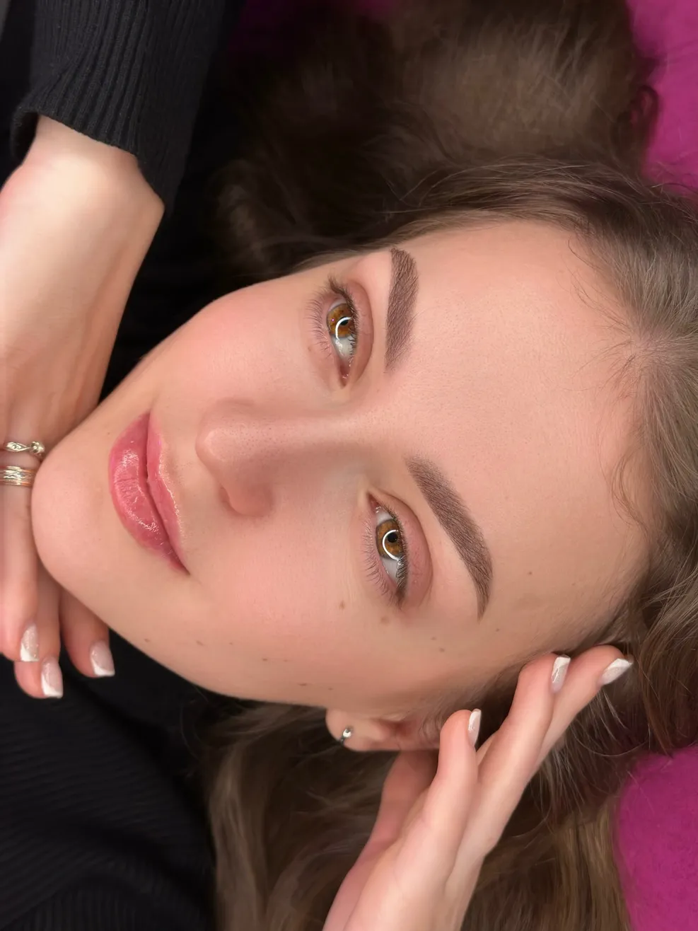 eyebrow