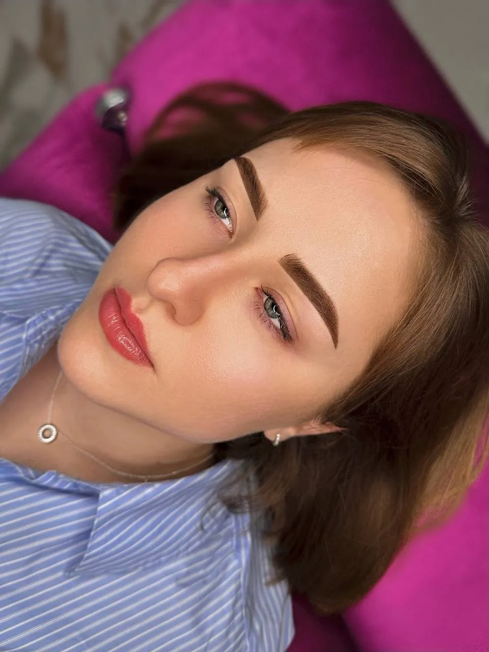 eyebrow